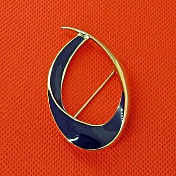 Trifari Ribbon Pin - Costume Jewelry