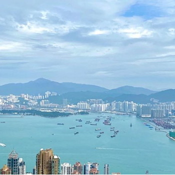Comprehensive Hong Kong Travel Guide with Top Attractions, Itinerary and Hotel Picked