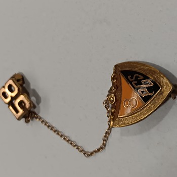 Tie pin 1958 - Medals Pins and Badges