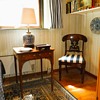 My new old salon chair in its new place ...