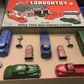 Londontoy Build your own service station set - Toys