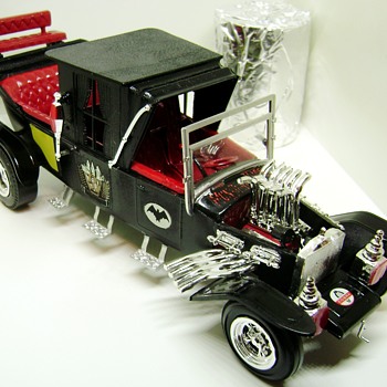 Munster Koach Model - Model Cars