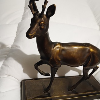 Vintage bronze deer bronze statue  - Animals
