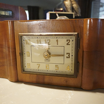 1935 - 40 BNAANMHP Russian Mantel Clock - Clocks