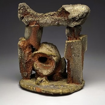Peter Callas (American, b. 1951) Studio Pottery/Sculpture (US) - Pottery
