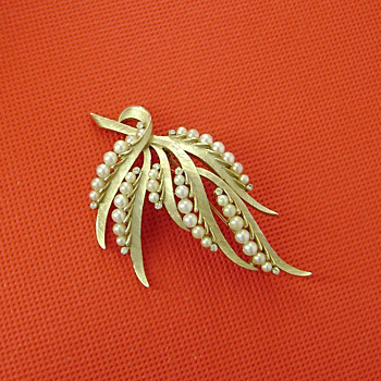 Crown Trifari Seaweed Spray Brooch  - Costume Jewelry