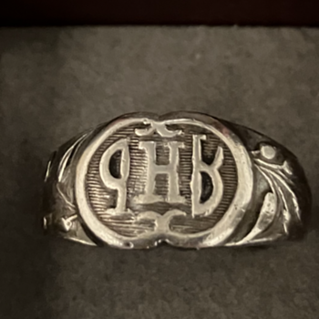 Mystery Ring - Costume Jewelry