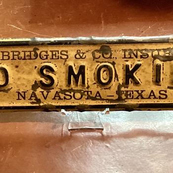 NO SMOKING Navasota, Texas  - Signs