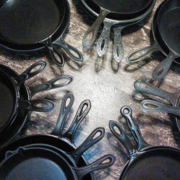 Early Cast Iron Spiders Pre 1880 - Kitchen