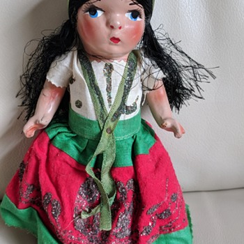 Who is she? - Dolls