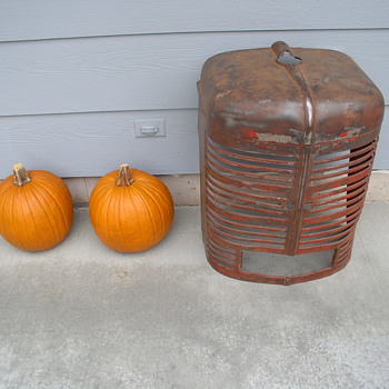 FarmAll Model M Tin Vintage Farm All Hood and Grilligan  - Petroliana