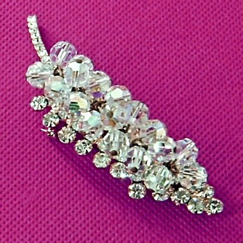 Juliana Cha Cha Brooch - Costume Jewelry