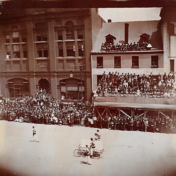 Funeral procession - Photographs