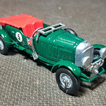 Meticulous Motors Matchbox Monday Y 5 1929 4 1/2 (S) Bentley  - Model Cars