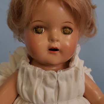 14½ Madame Alexander Princess Elizabeth composition doll - Dolls