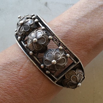 Silver bracelet from Tibet - Fine Jewelry