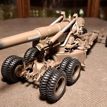 Ultimate Soldier WWII M115 8 Inch Howitzer 1/32 Scale 2006 - Model Cars