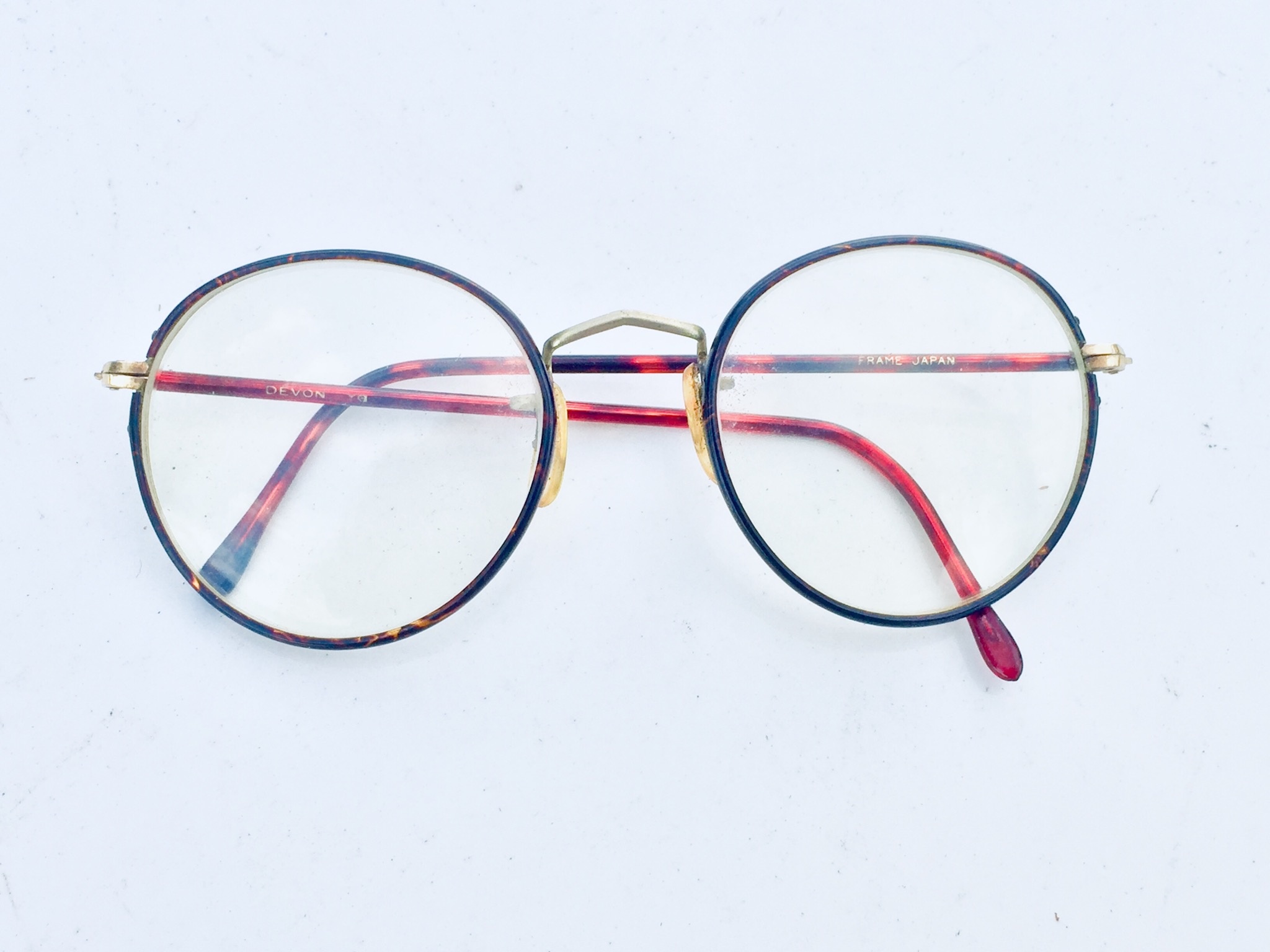 1930's style eyeglasses