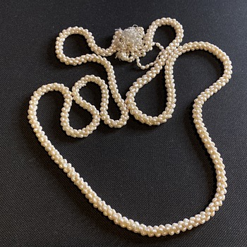 Antique Pearl necklace  - Fine Jewelry
