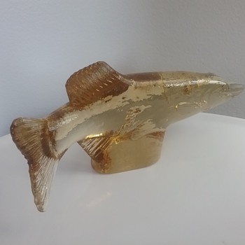 Kosta Boda WWF glass fish  - Animals