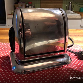 The T. EATON Co. Limited, Winnipeg Art Delco Berkley Toaster circa. 1959 - Kitchen