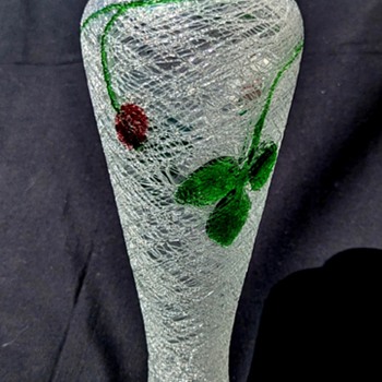 An unusual 'Loetz Intarsia' Vase covered with thin interwoven clear Glass Threads. - Art Glass