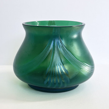 Loetz - A Late Decor with Festoons - Art Glass