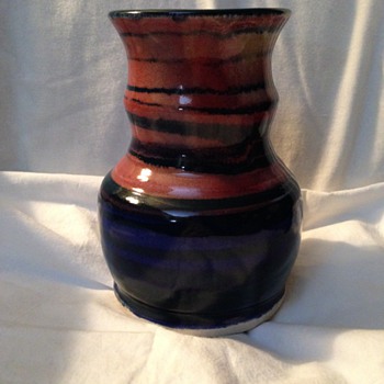 Steve Sides signed Vase - Pottery