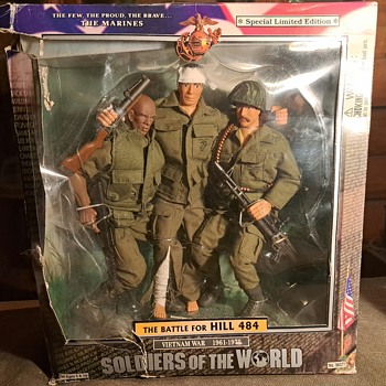Soldiers of the World The Battle for Hill 484 - Toys
