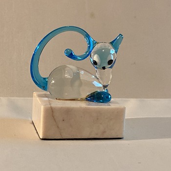 Vintage glass cat - Art Glass