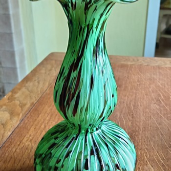 Welz Oxblood and Green Uranium Glass Vase - Art Nouveau
