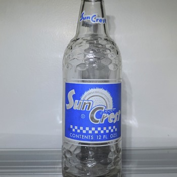 1965 Sun Crest Soda Bottle Jeannette Pennsylvania ACL Glenshaw Glass Clear 12 Ounces Smeltzer Bottling Company - Bottles