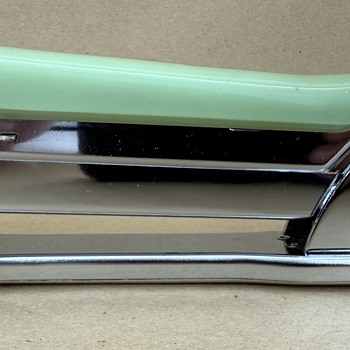 1965 Ace Fastener Corp. Model 502 Aceliner Stapler - Office