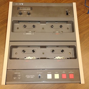 VINTAGE CASSETTE RECORDING DUPLICATOR  - Electronics