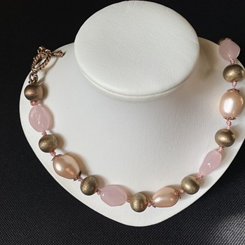 Vintage Monet necklace  - Costume Jewelry