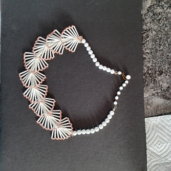 unsigned vintage costume jewelry - Costume Jewelry