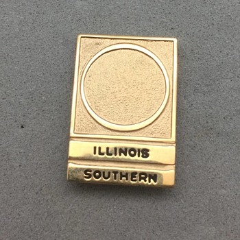 Illinois Southern Telephone Pin - Advertising