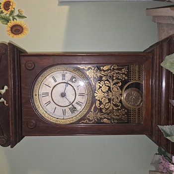 Antonia Kitchen Clock