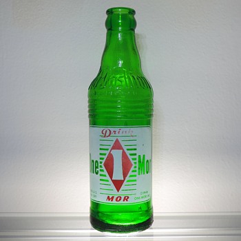 1948 One Mor Citrus Soda Bottle Owens-Illinois Glass West Brownsville Pennsylvania Green Vintage Collectible - Bottles
