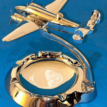 Lockheed PV-1 Ventura Factory Ashtray Model - Advertising