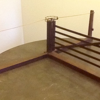 PROTOTYPE OR SALESMAN SAMPLE AUTOMATIC GATE - Advertising