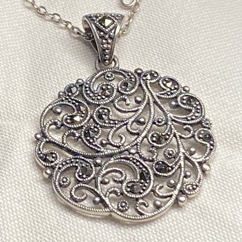 Antique/vintage pendant  - Fine Jewelry