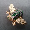 Giovanni bee brooch 
