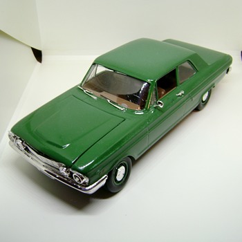 1964 Ford Fairlane Model - Model Cars