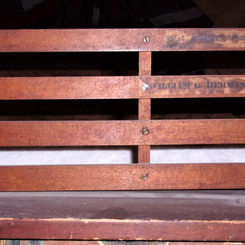 SALESMAN SAMPLE GATE - Advertising