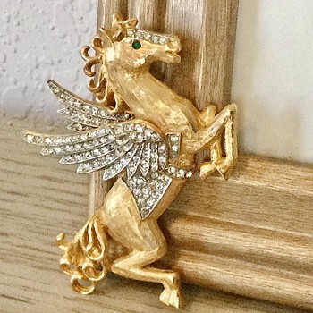 PALOMINO PEGASUS by K.J.L...yes, another one! - Costume Jewelry