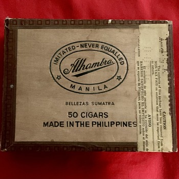 Alhambra cigar box.  - Tobacciana
