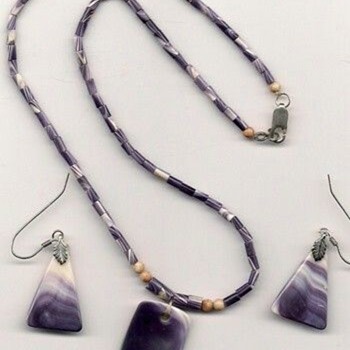 Native American Wampum (Quahog Shell) Necklace, Made By Elizabeth James Perry - Fine Jewelry
