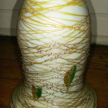 Fostoria Iris Leaf & Threaded Shade 1910-1914. - Glassware
