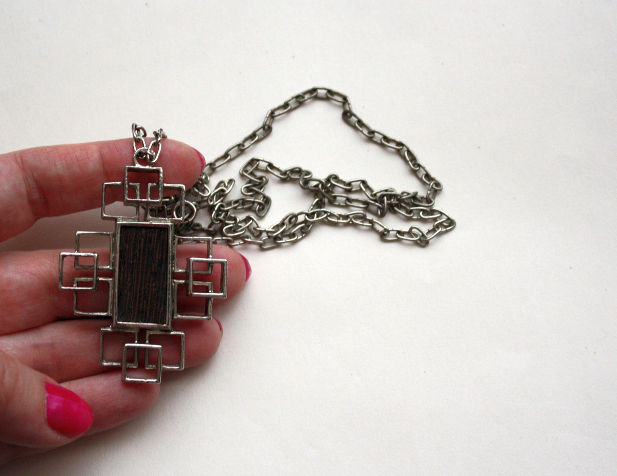 Austrian modernist necklace Collectors Weekly